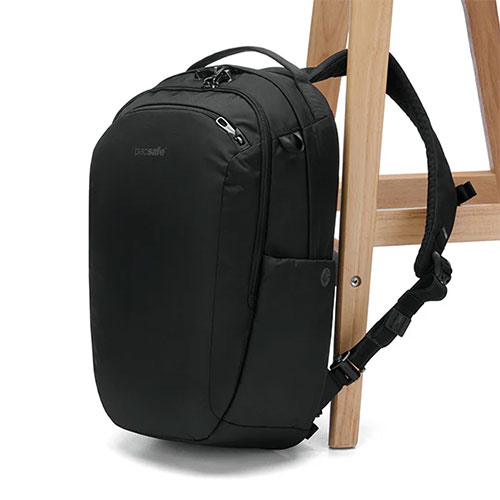 パックセーフ（Pacsafe） V26 ツアーバックパック ジェットブラック