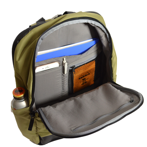お買い得】 ソロツーリスト(SOLO-TOURIST) デイパック 21L TW21 お買い得】 ソロツーリスト(SOLO-TOURIST) デイパック 21L TW21