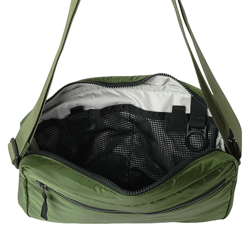 ソロ・ツーリスト KTトラベルポーチY KT TP-Y カーキ｜【ハンズネット