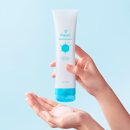 フルリ（Fleuri） スキンチューンクレンジングジェル 150mL 【店頭のみ