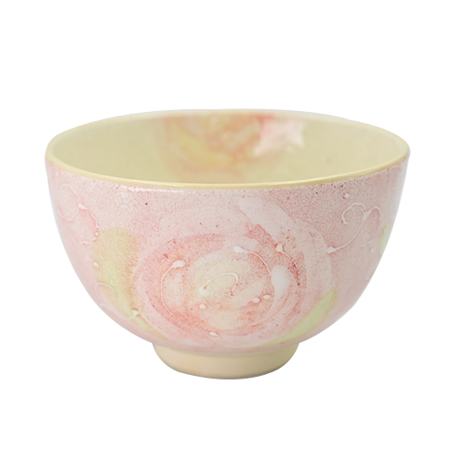 究極の美◼️蔵からめちゃくちゃオーラの出てる謎の紋様がある抹茶茶碗が出てきました。 究極の美◼️蔵からめちゃくちゃオーラの出てる謎の紋様がある