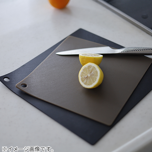 ジュシラボ（104Lab.） 切りたくなるまな板 小 ブラック｜【ハンズ