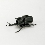 ペーパーパズル カブトムシ 黒 台座付
