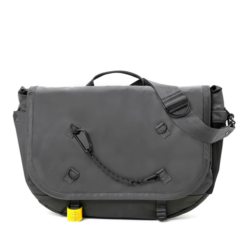 なおです。3点ご購入有難うございます JCBプラチナが年会費が5500円安い三菱UFJカードプラチナやセゾン