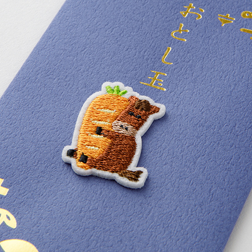 ミドリ（MIDORI） 刺繍 おとし玉 ぽち袋 馬とにんじん柄 25703006 2枚
