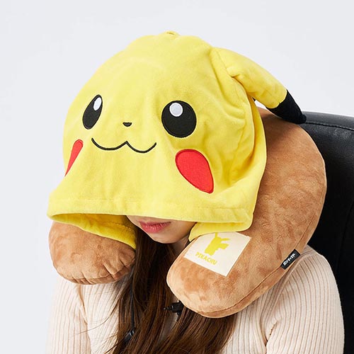 ゴーウェル（GOWELL） ポケモン フード付ネックピロー ピカチュウ