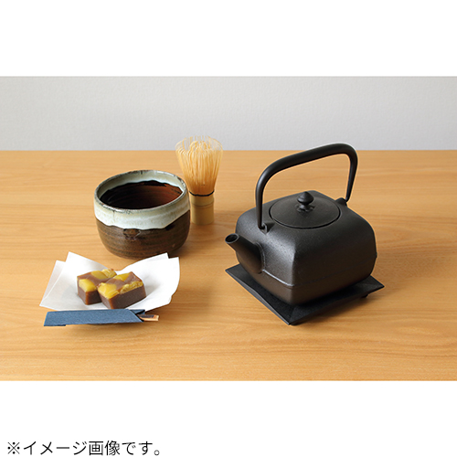 ワズク（WAZUQU） よほう 鉄瓶 M 80003 本漆 IH対応｜【ハンズネット