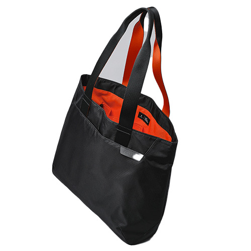 アルパカ（ALPAKA） ELEMENT TOTE M ブラック｜【ハンズネットストア】