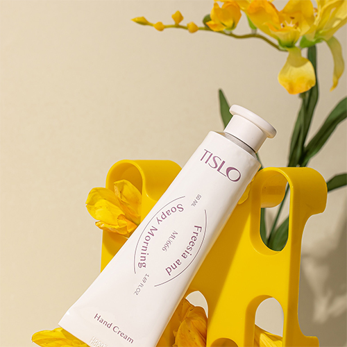 ティスロ（TISLO） ハンドクリーム フリージア＆ソーピーモーニング